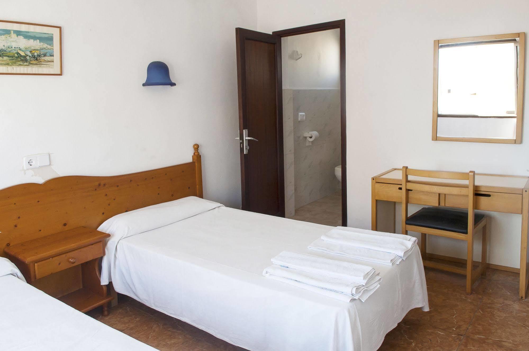 Surfing Concept Hostel Cala Ratjada  Extérieur photo